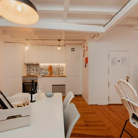Apartmán Stylish Getaway In A Mezzanine Flat By The Castle Lisboa