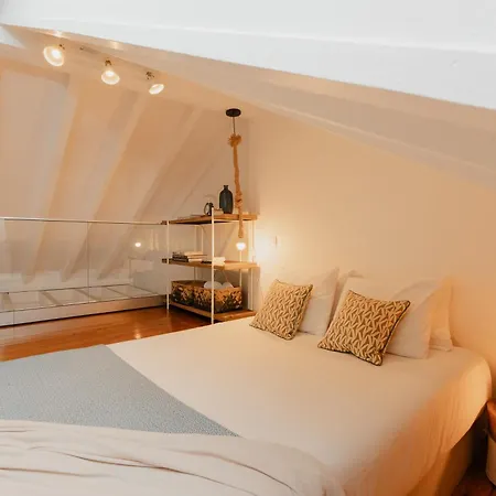 Appartamento Stylish Getaway In A Mezzanine Flat By The Castle *